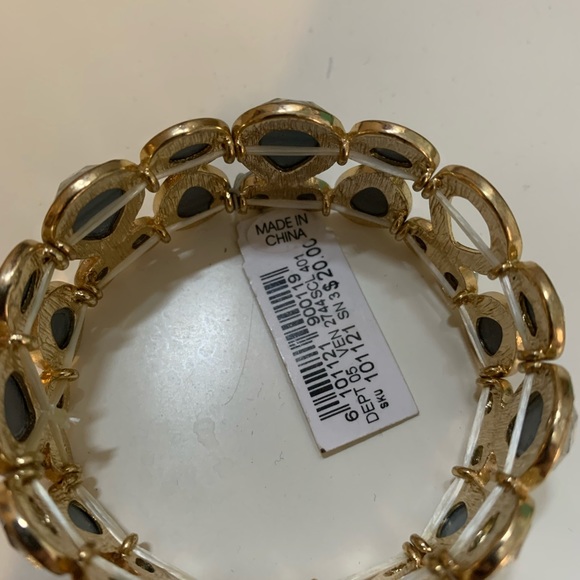 Womens braclet - Picture 2 of 6